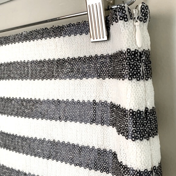 Abercrombie kids size 16 sequinned skirt - Picture 5 of 11